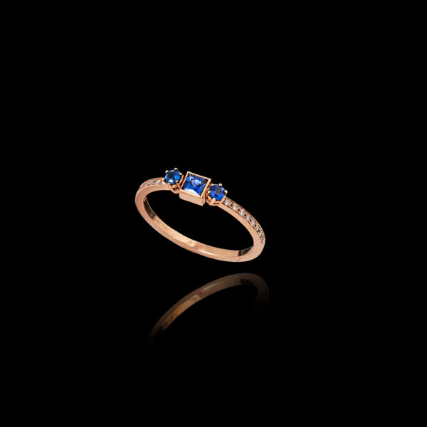 Δαχτυλίδι σε Ροζ Χρυσό με Ζαφείρια και Διαμάντια – DA123N
